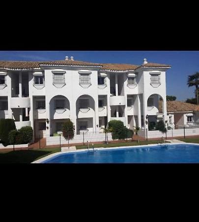 Apartamento vacacional máximo 4 personas Novo Sancti Petri Exterior foto
