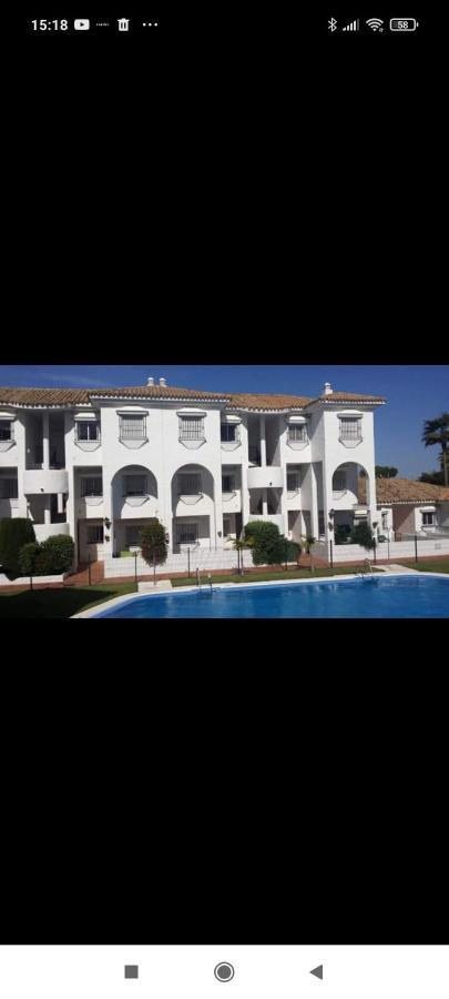 Apartamento vacacional máximo 4 personas Novo Sancti Petri Exterior foto